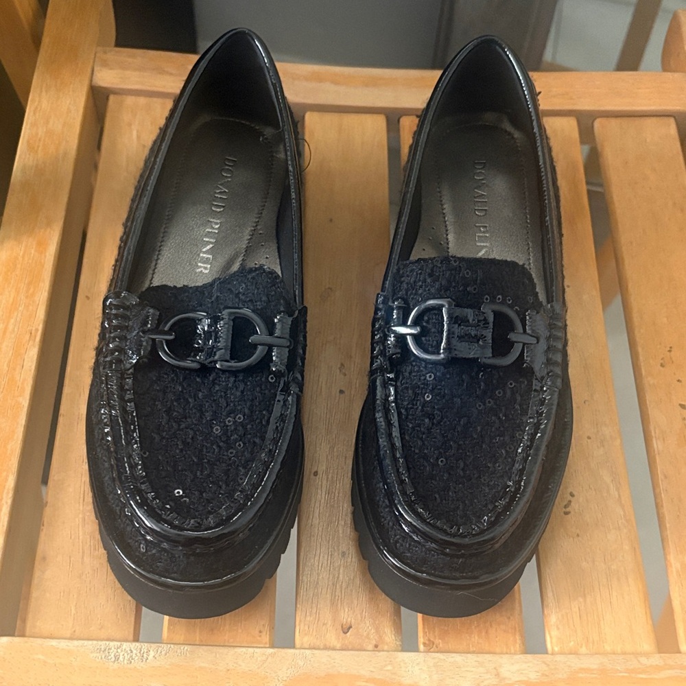 Donald Pliner Sequin HELIO Loafers Size 6
